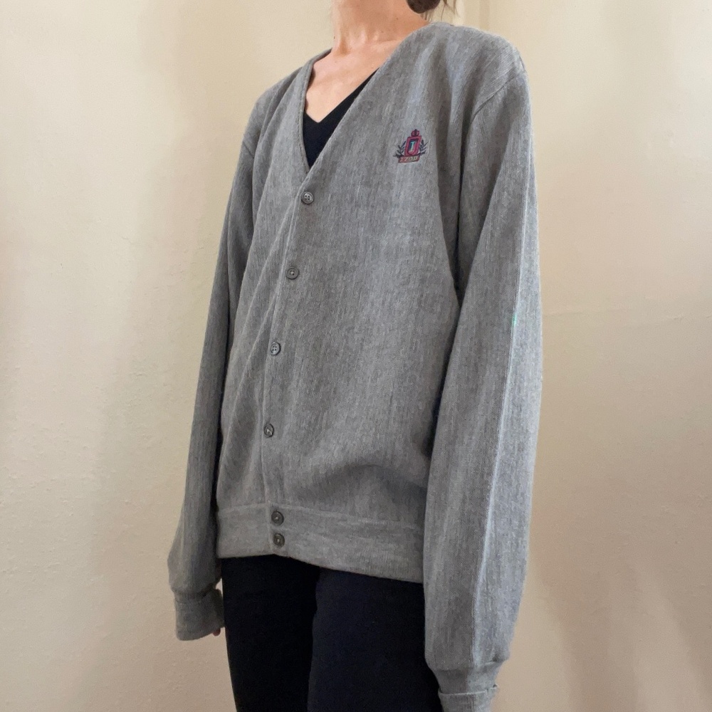 Vintage Izod grey cardigan V-neck sweater